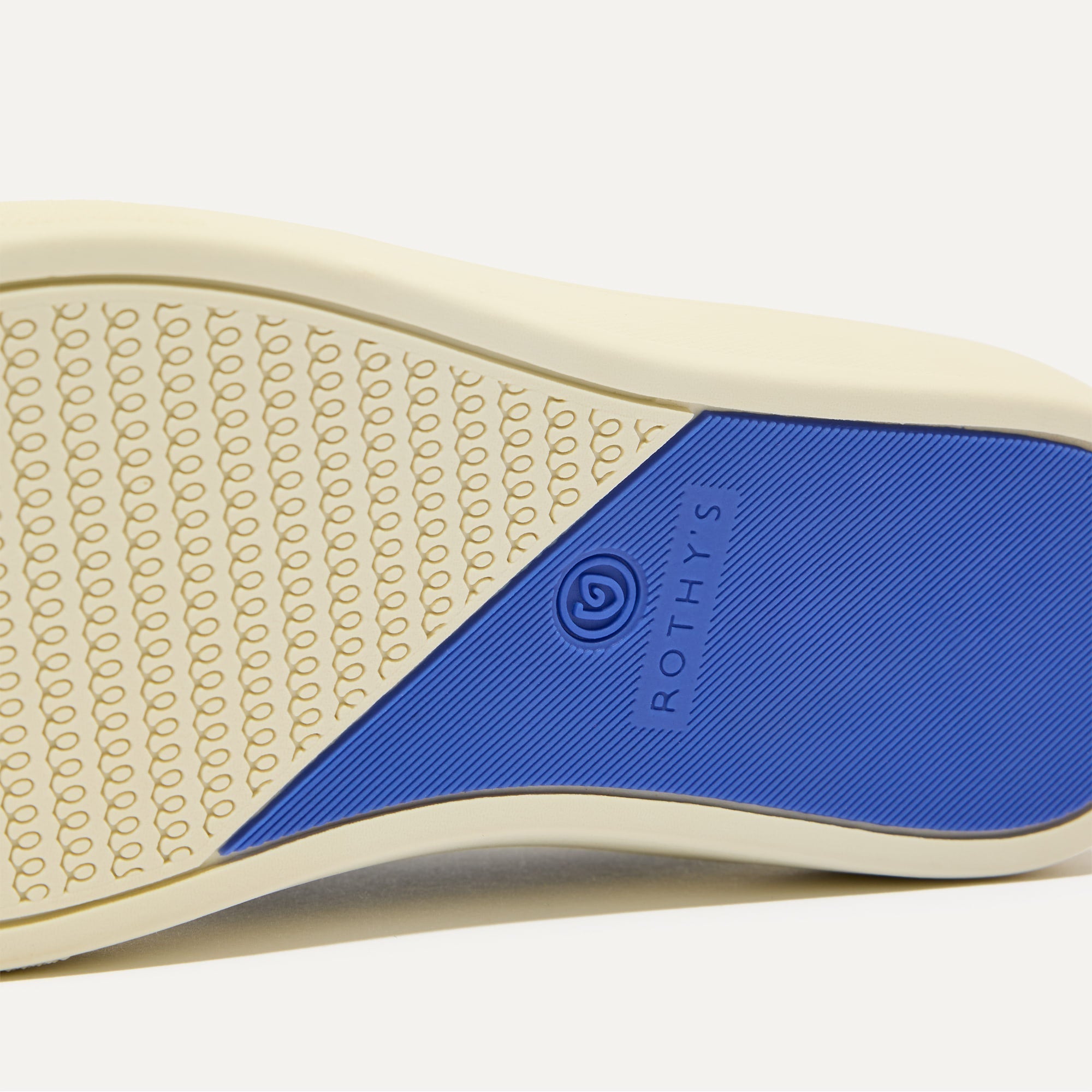 The Kids Strap Sneaker - Spruce Camo - Image 7
