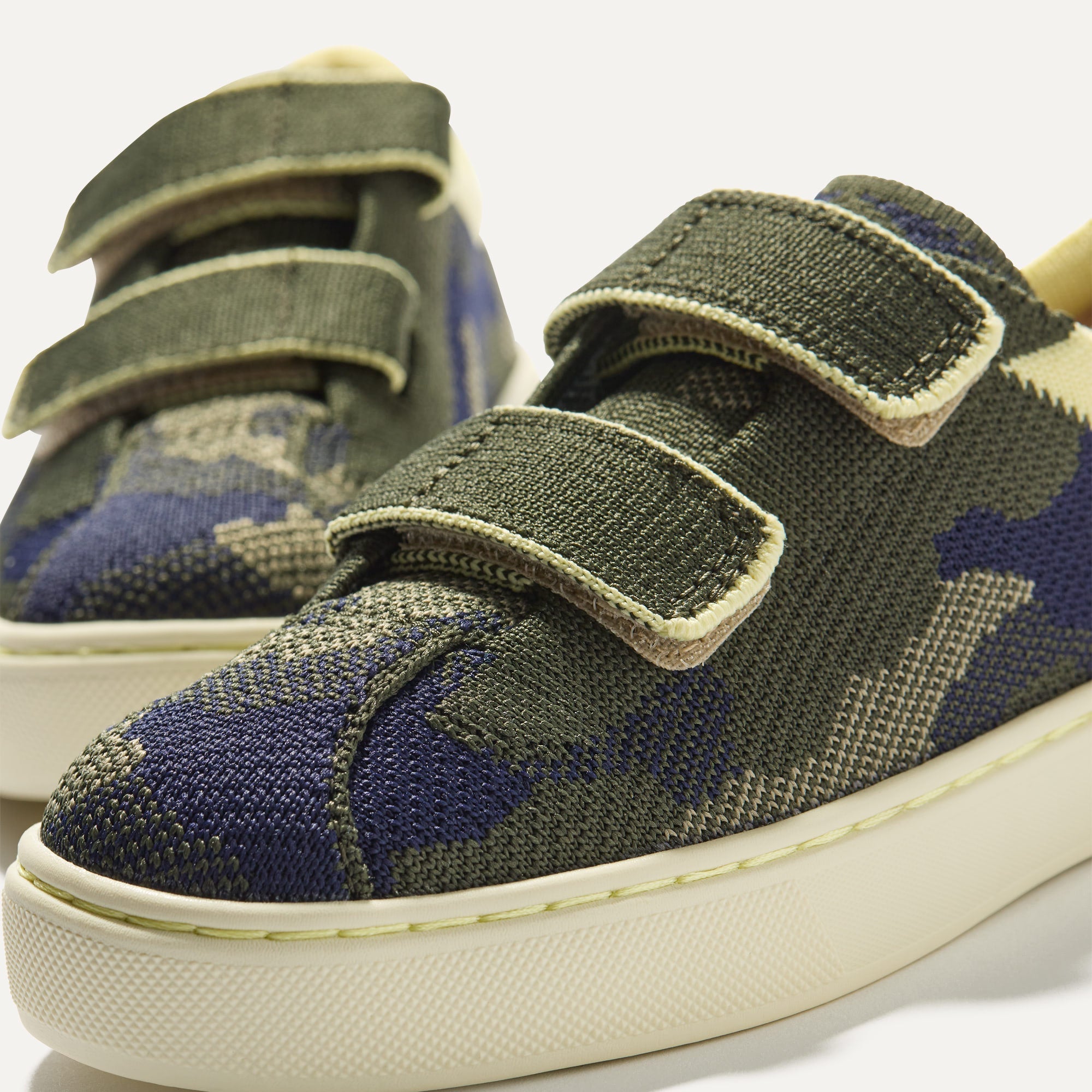 The Kids Strap Sneaker - Spruce Camo - Image 6
